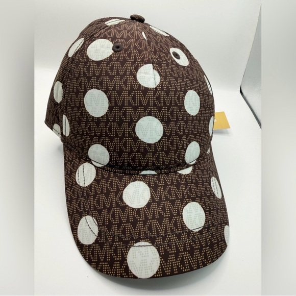 Michael Kors Brown Polka Dot Cap. Unisex. NWT